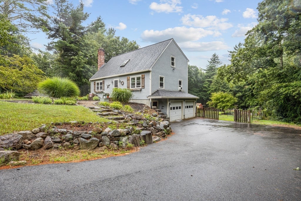 9 Bridle Path Lane, Middleboro, MA, 9 Bridle Path Lane, Middleboro, MA Photo #2