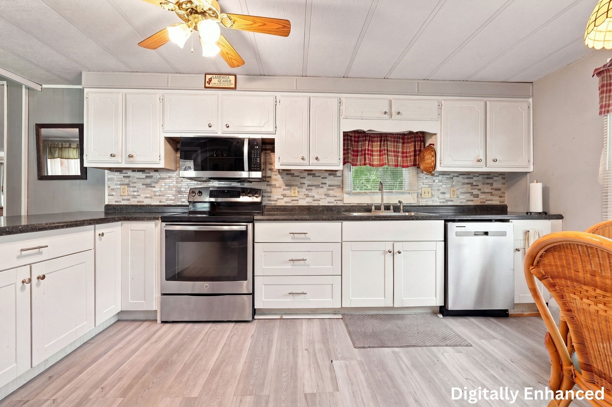 60 Longboat Dr
