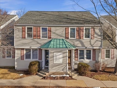 87 Victoria Heights Rd 87 Boston MA 02136