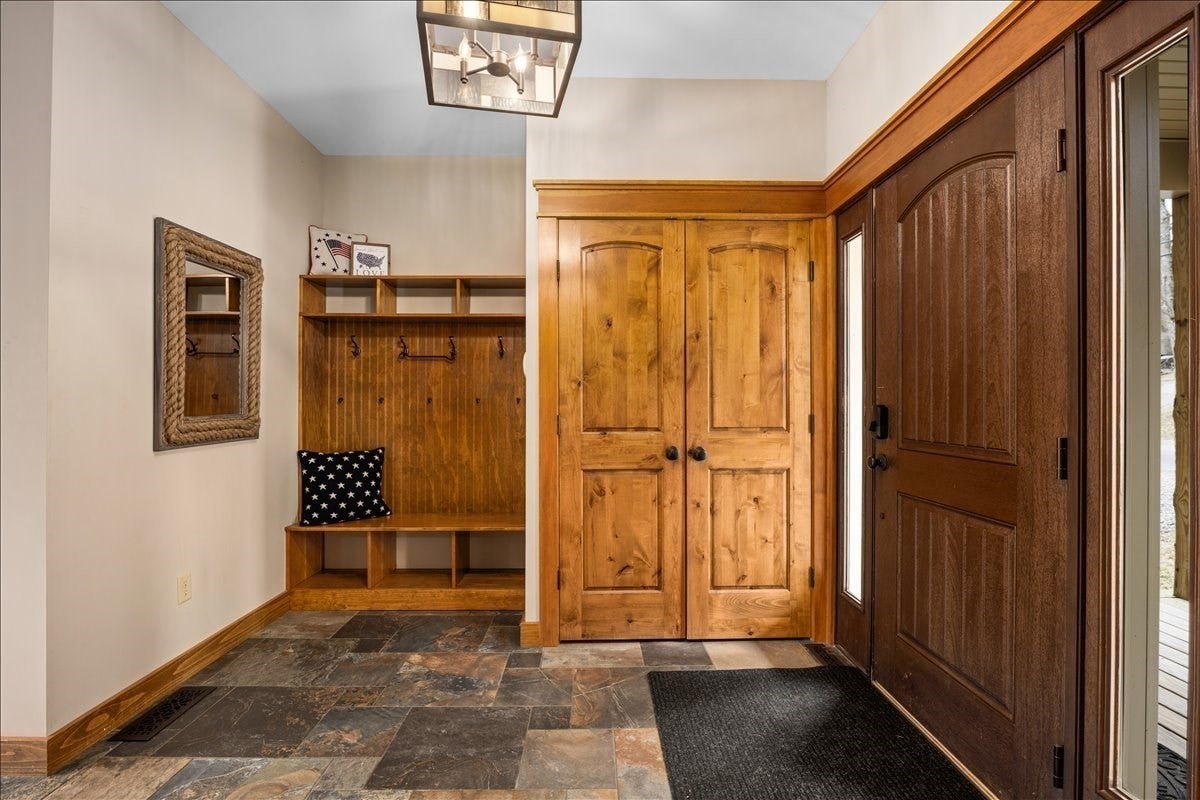 105 Sandy Beach Rd, Holland, MA, 105 Sandy Beach Rd, Holland, MA Photo #9