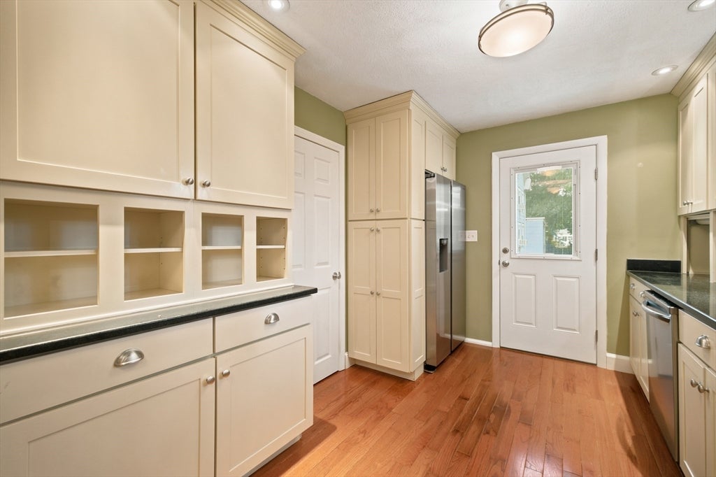 134 Federal St #134, Weymouth, MA, 134 Federal St #134, Weymouth, MA Photo #4