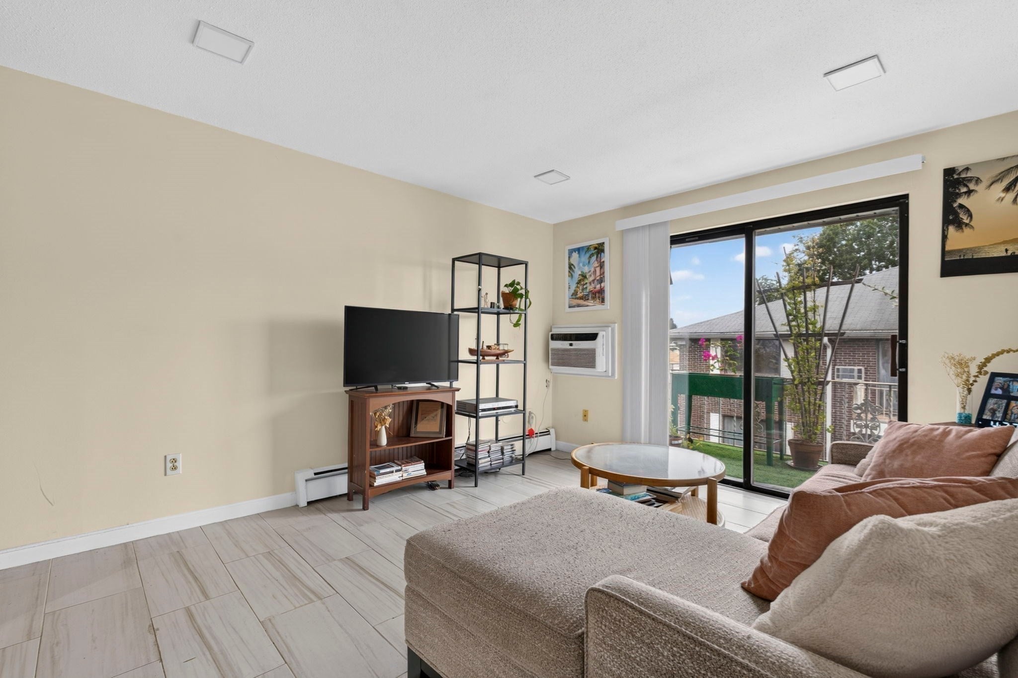 262 E Haverhill St #23, Lawrence, MA, 262 E Haverhill St #23, Lawrence, MA Photo #13