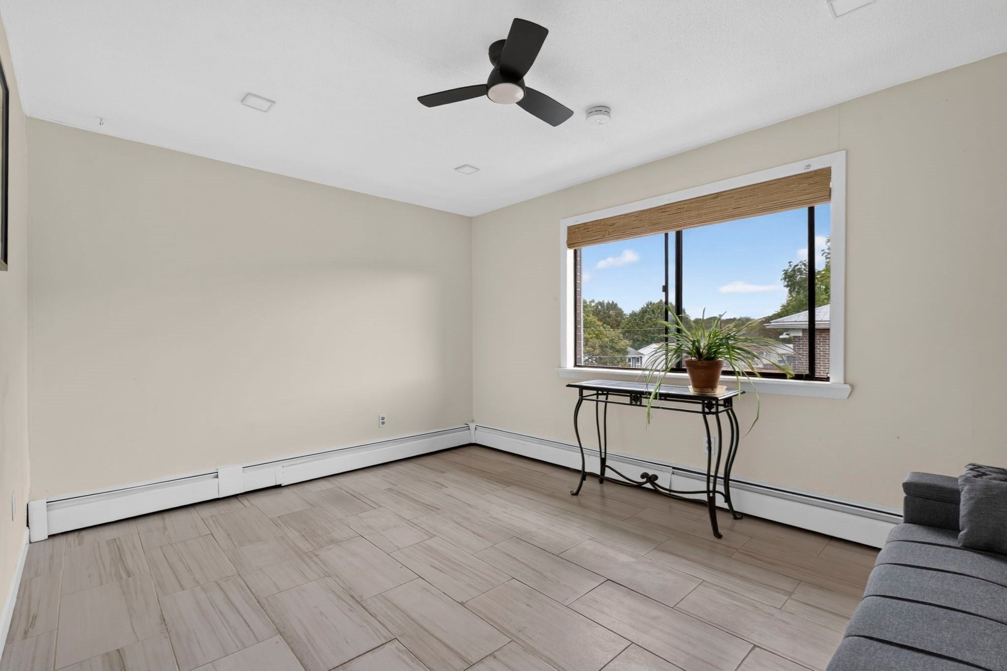 262 E Haverhill St #23, Lawrence, MA, 262 E Haverhill St #23, Lawrence, MA Photo #5