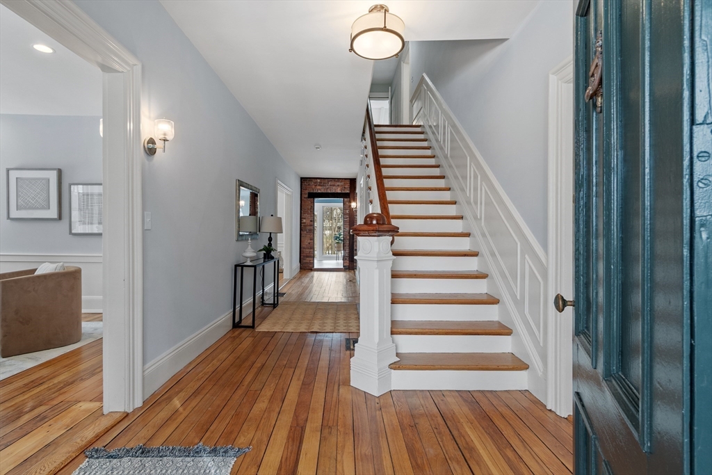 106 Elm Street