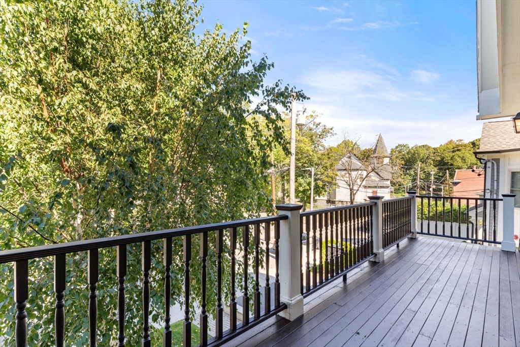 22 Hawthorne Street 2