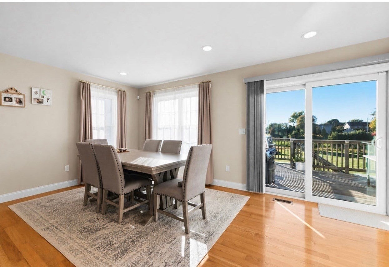8 Lannister Ln, Seekonk, MA Photo #10