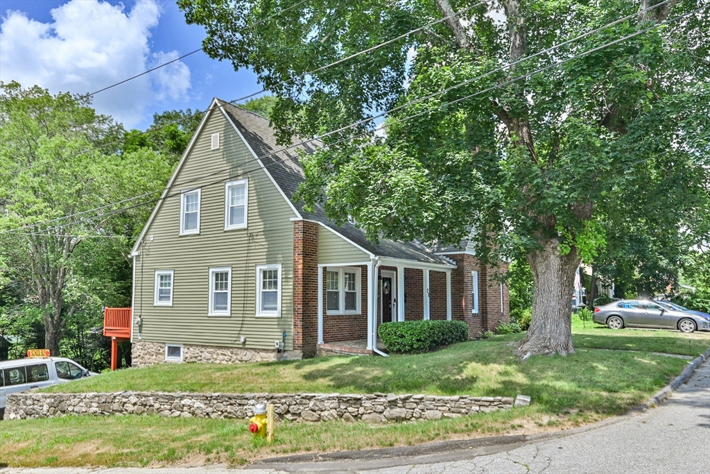 28 Litchfield Ave.