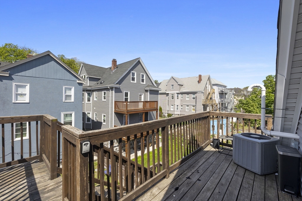 53 Greenbrier St, Boston, MA Photo #18