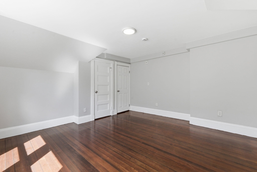 53 Greenbrier St, Boston, MA Photo #14