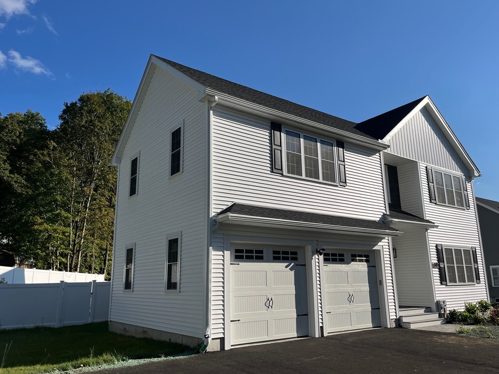 34 Clews St
