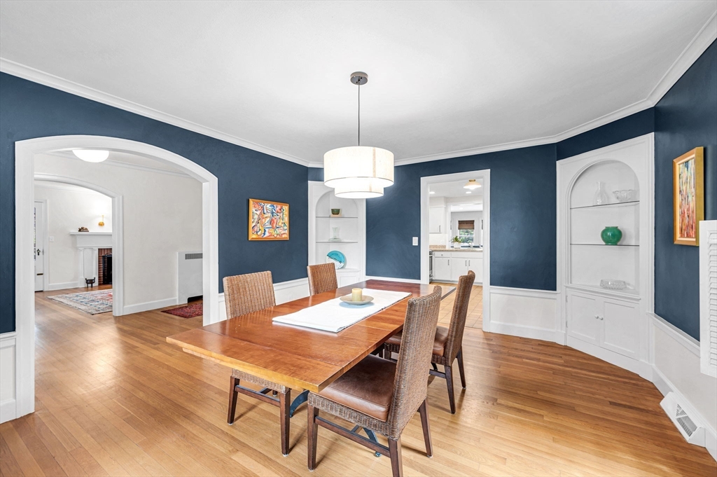 28 Brittany Rd