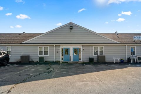 Photo of 4 Barlows Landing Rd #16, Bourne, MA 02559 (MLS # 73440309)