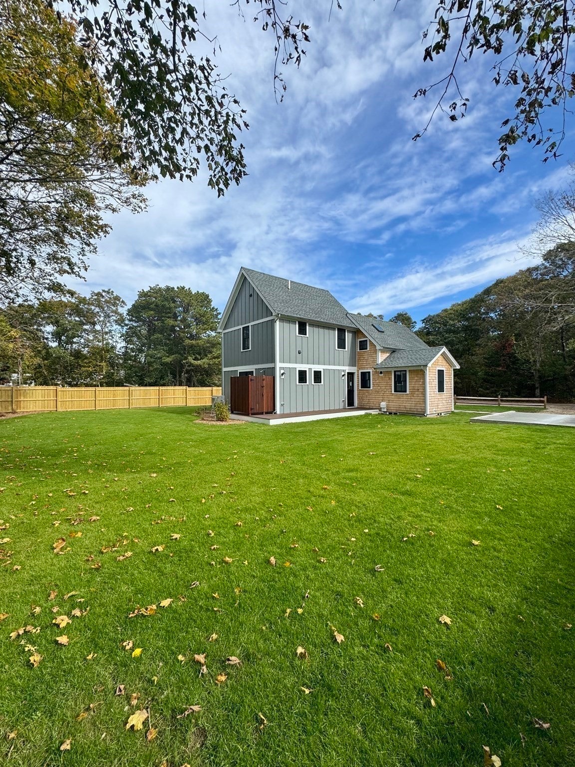 25 Oak Avenue