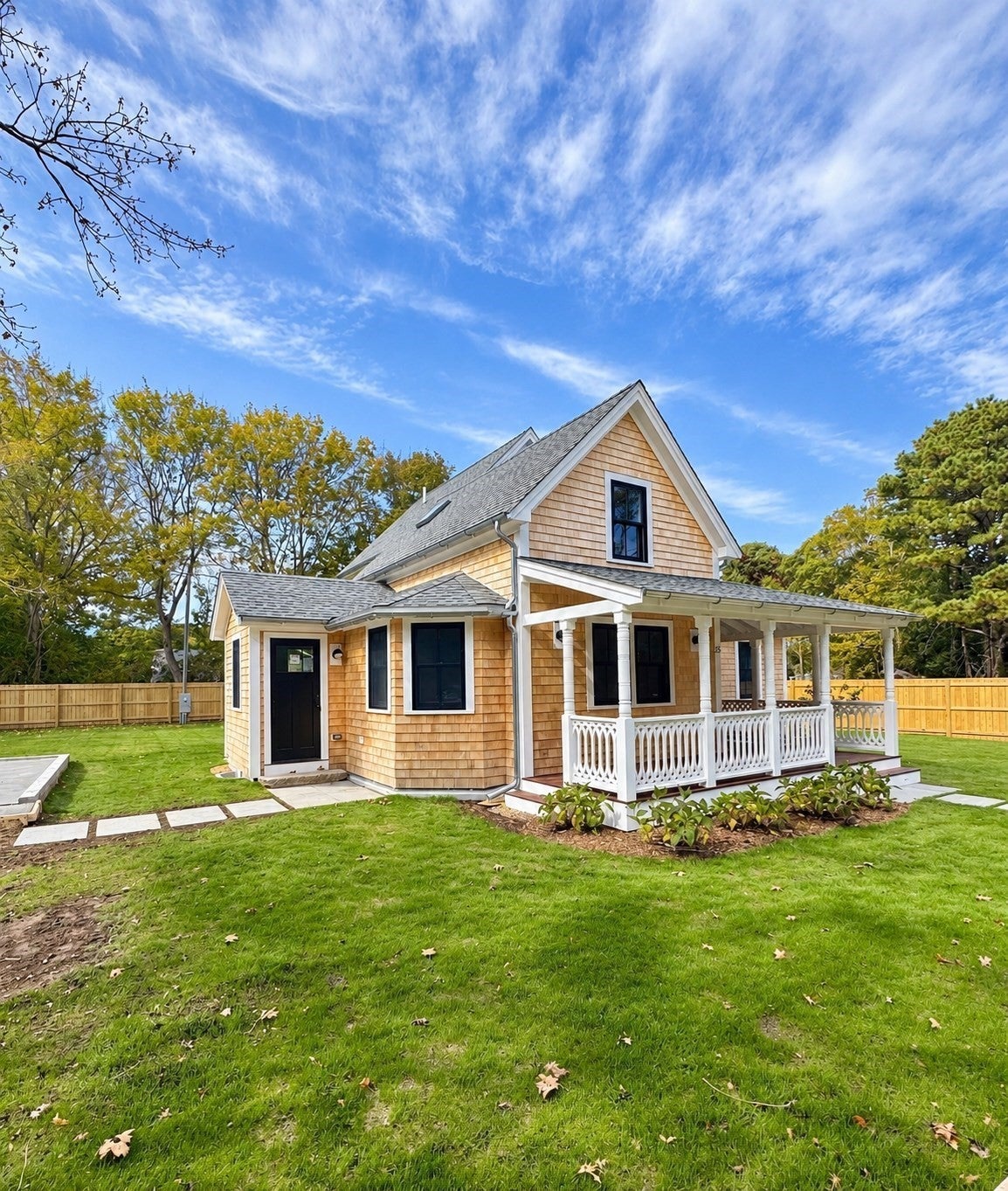 25 Oak Avenue, Oak Bluffs, MA, 25 Oak Avenue, Oak Bluffs, MA Photo #2