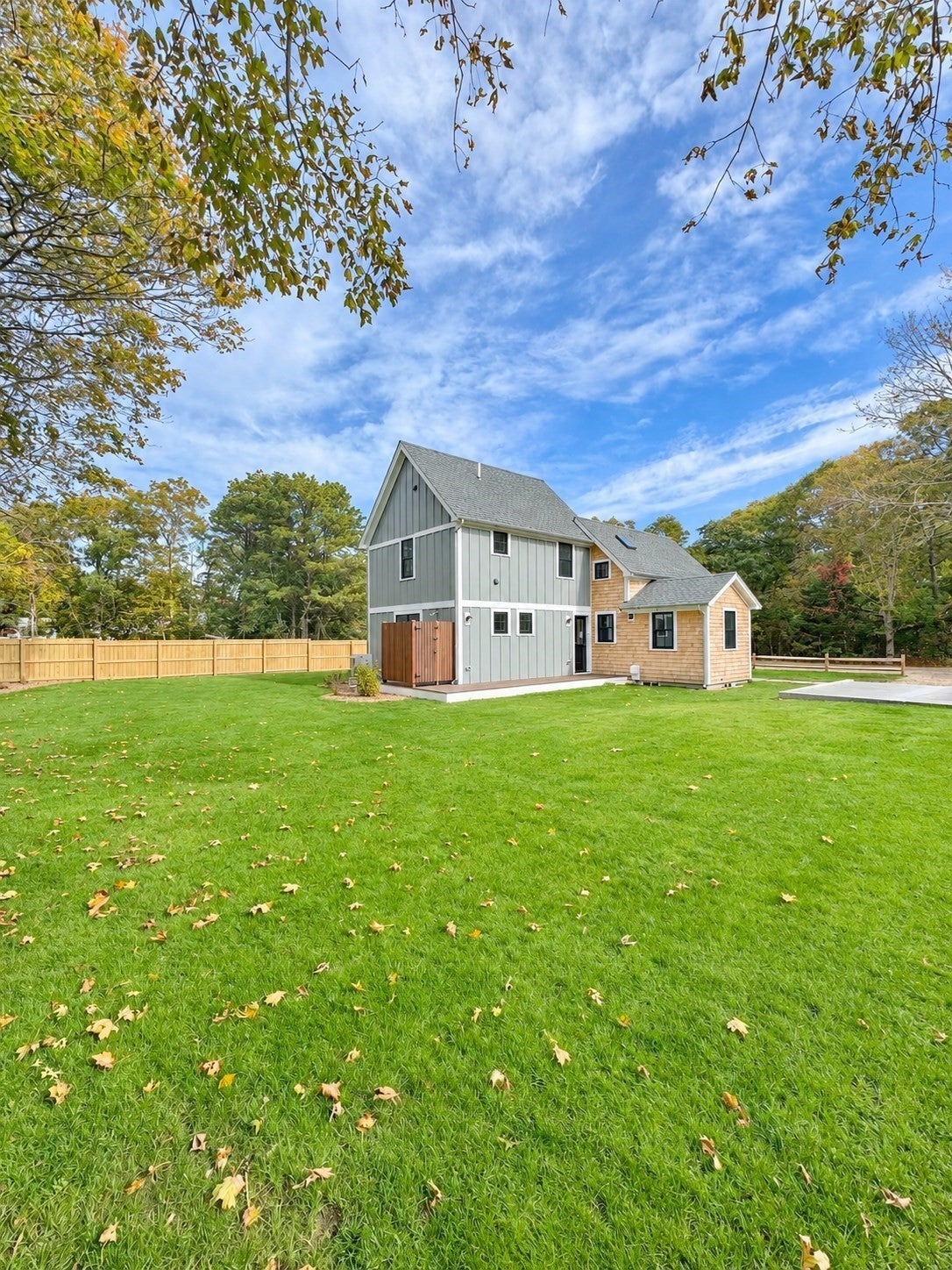 25 Oak Avenue, Oak Bluffs, MA, 25 Oak Avenue, Oak Bluffs, MA Photo #4