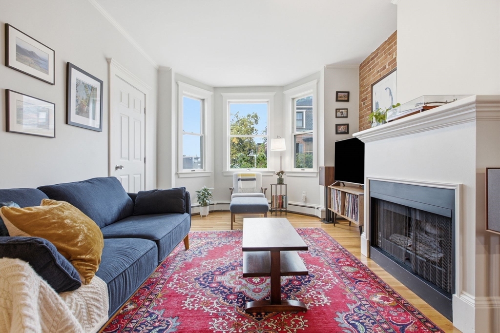 298 Bunker Hill Street 2