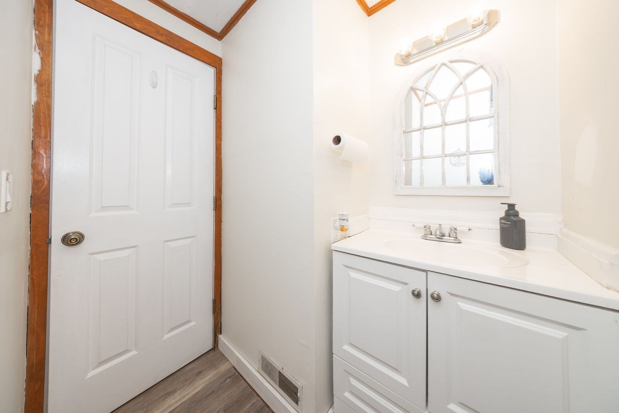 508 Vernon Ave, Barre, MA Photo #15