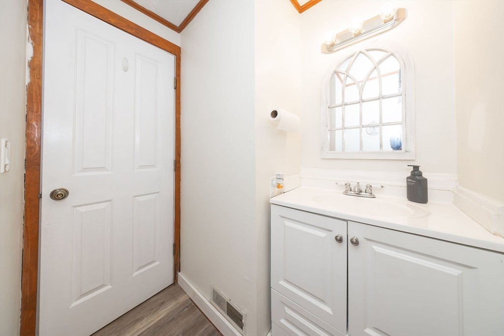 508 Vernon Ave, Barre, MA, 508 Vernon Ave, Barre, MA Photo #17
