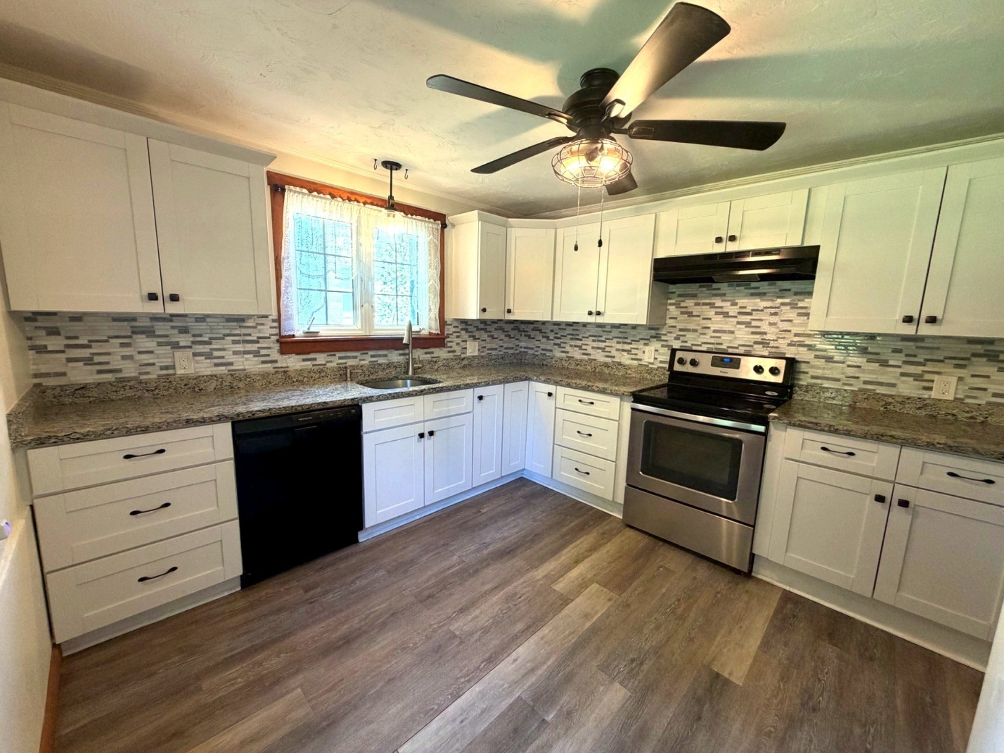 508 Vernon Ave, Barre, MA Photo #2