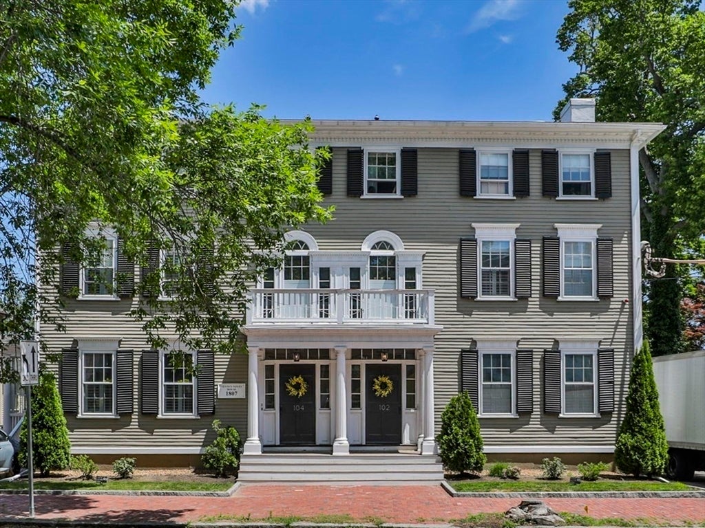 104 High Street F
