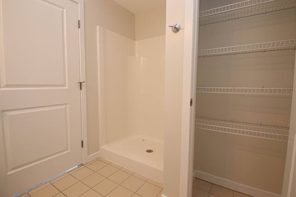 Chelsea, Massachusetts 02150, United States, ,14 BathroomsBathrooms,Commercial,Active,239088