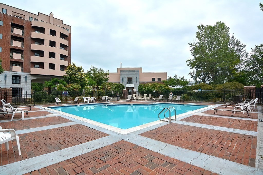 Chelsea, Massachusetts 02150, United States, ,14 BathroomsBathrooms,Commercial,Active,239088