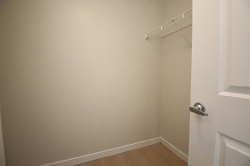 Chelsea, Massachusetts 02150, United States, ,14 BathroomsBathrooms,Commercial,Active,239088