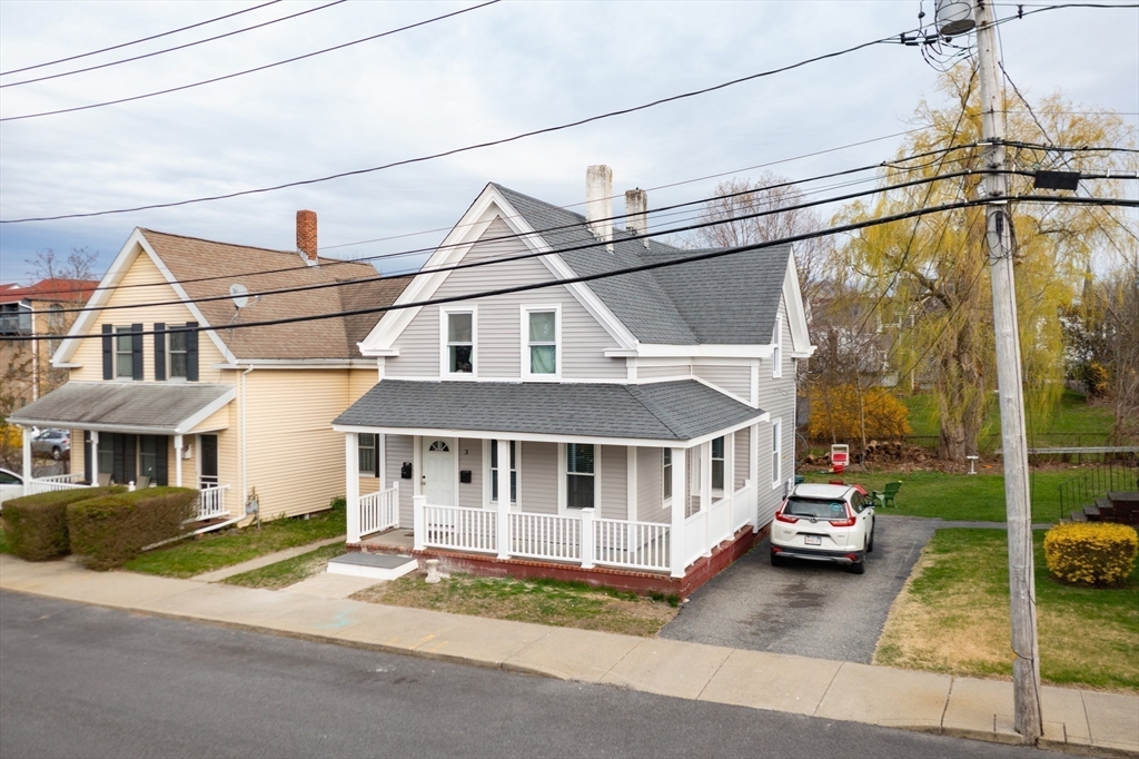 3 Murray St