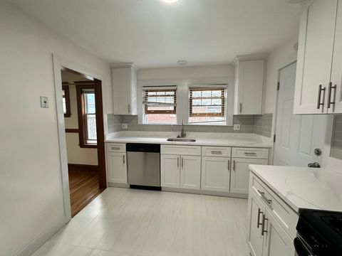 83 Quincy Shore Dr 1 Quincy MA 02171