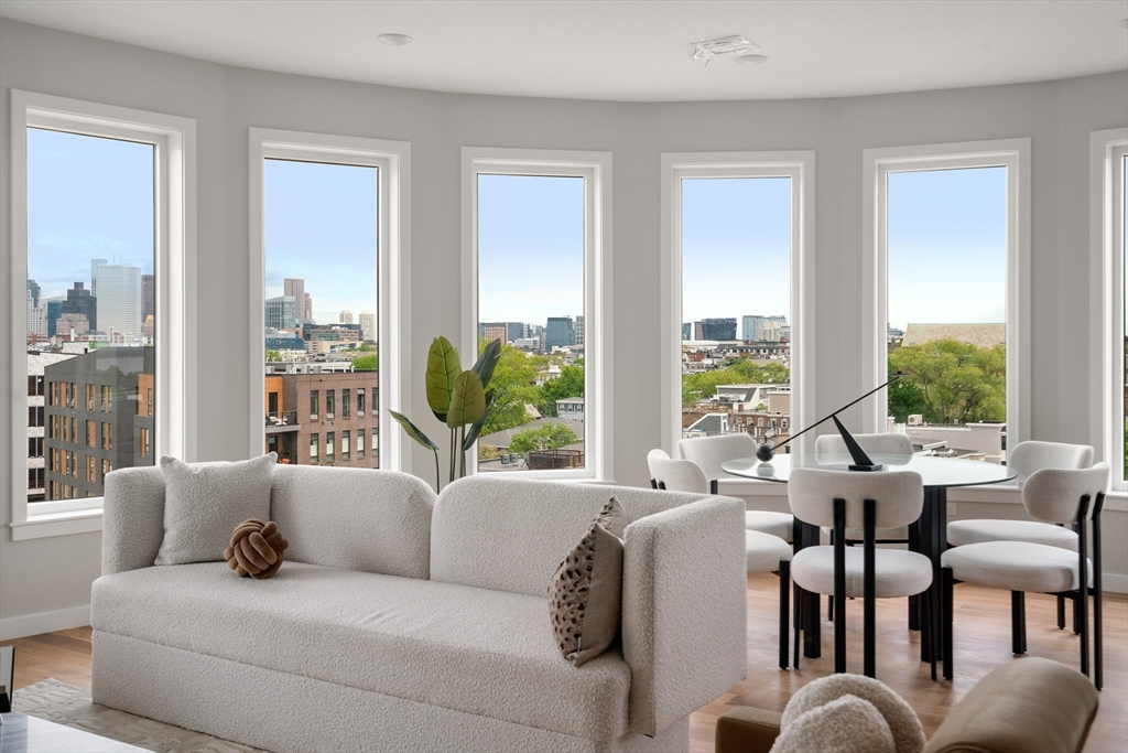 267 Old Colony Ave #404, Boston, MA Photo #8