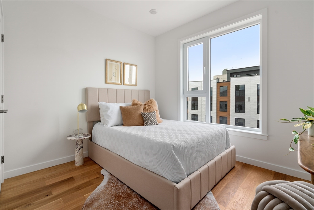 267 Old Colony Ave #404, Boston, MA Photo #16