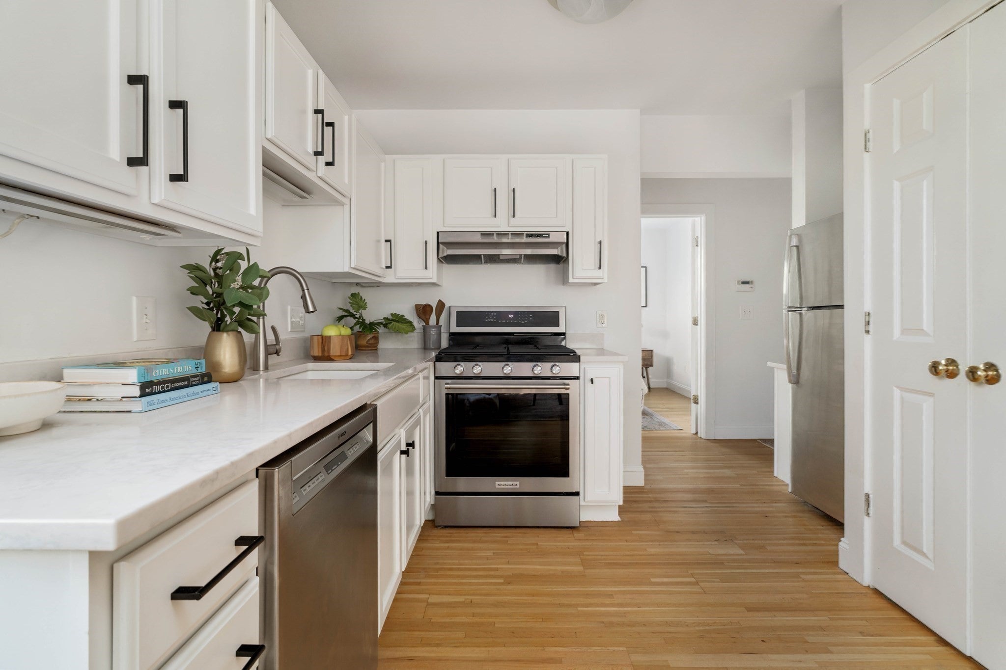 241-255 River Street 6