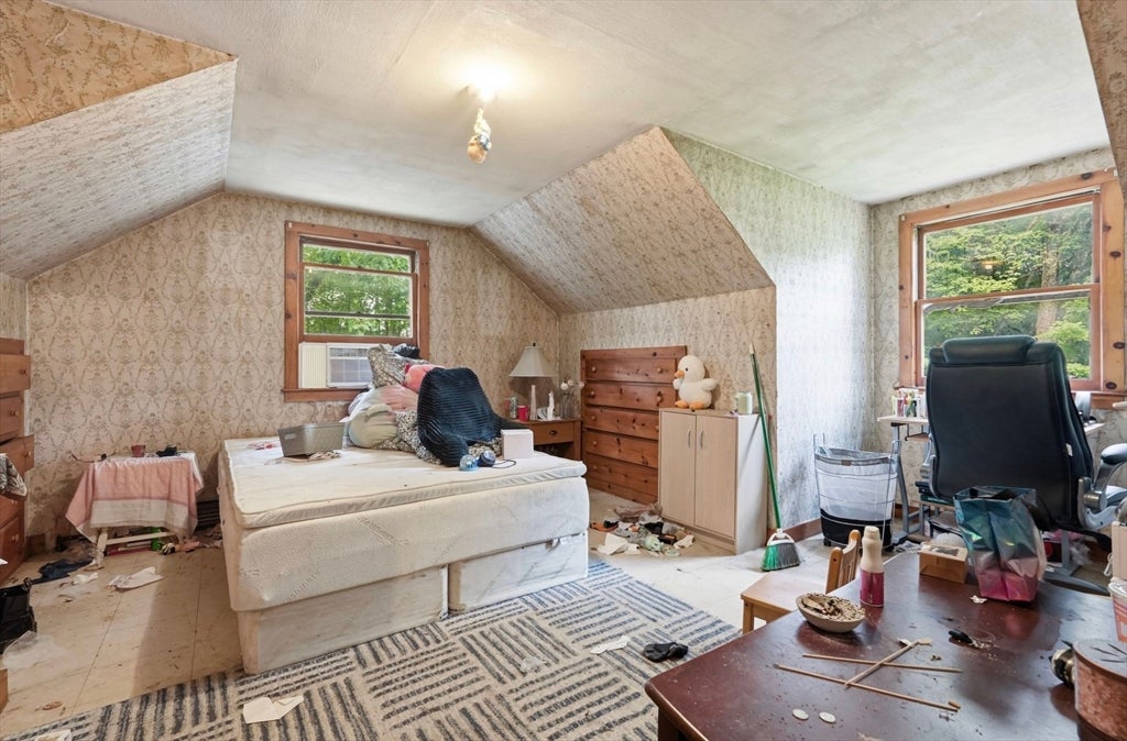 483 Federal St, Montague, MA, 483 Federal St, Montague, MA Photo #21