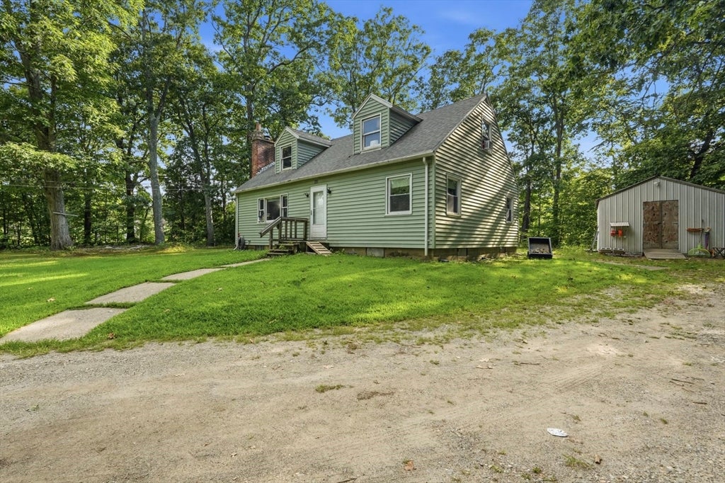 483 Federal St, Montague, MA, 483 Federal St, Montague, MA Photo #3
