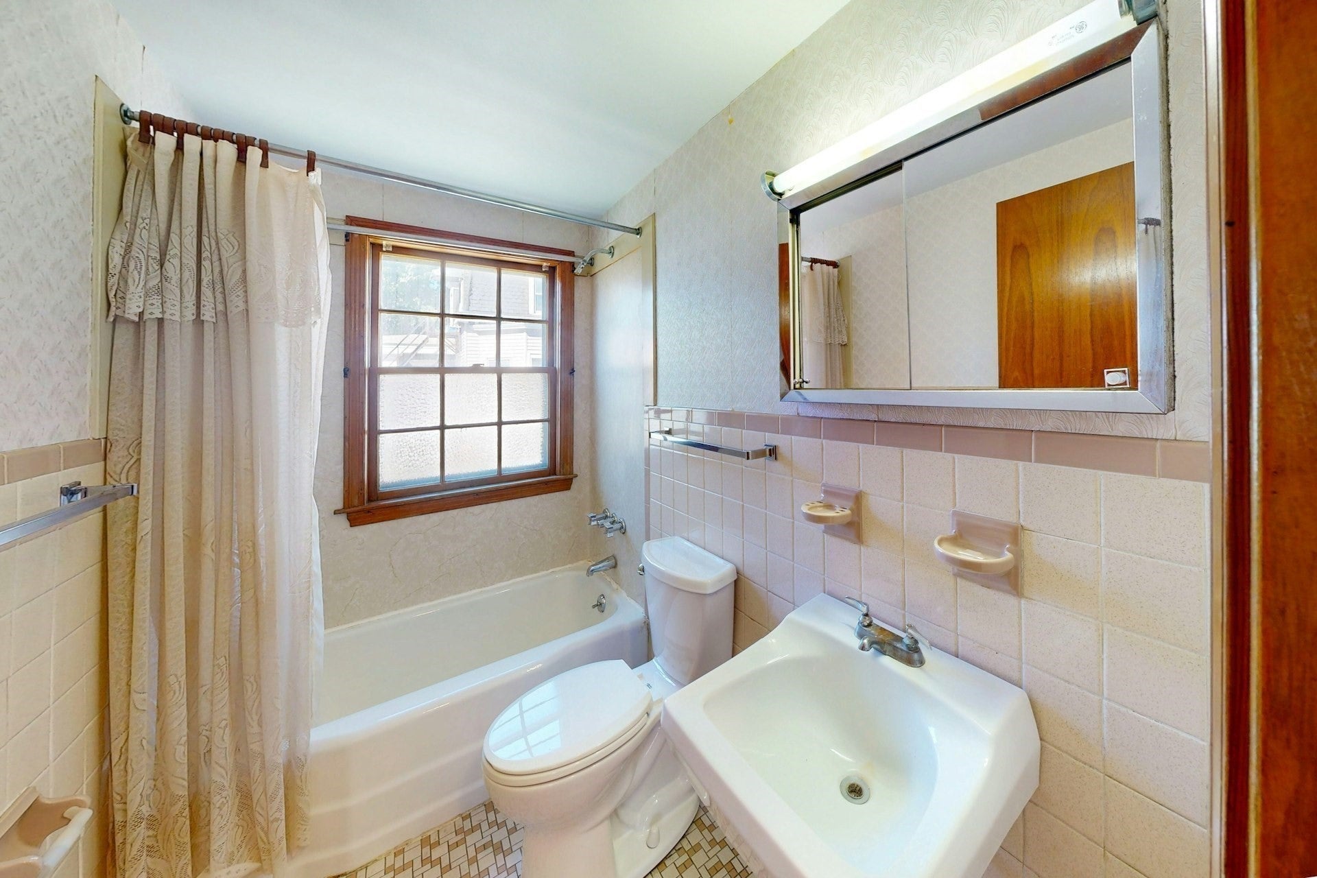 20 Harvard St, Somerville, MA Photo #26