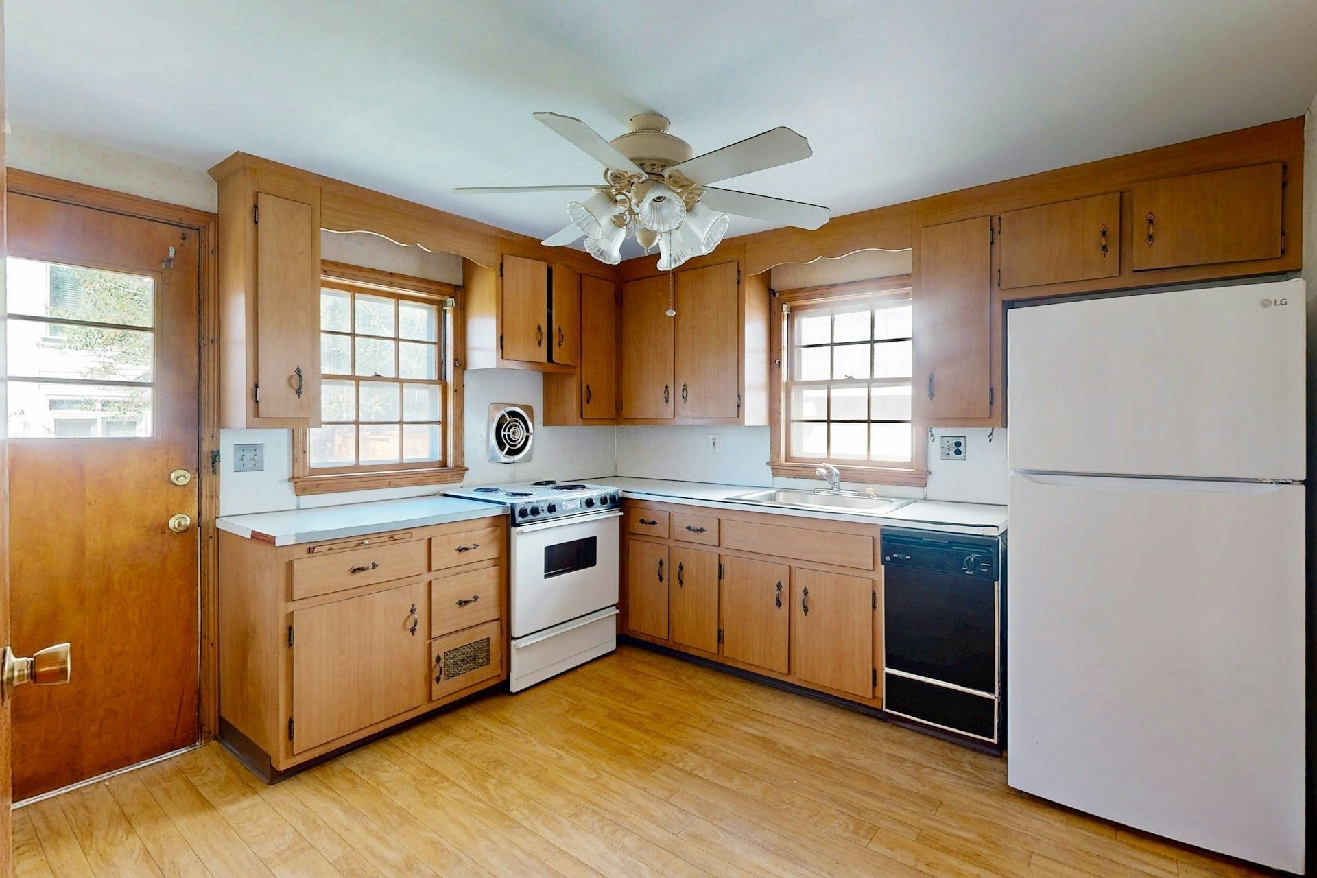 20 Harvard St, Somerville, MA Photo #14