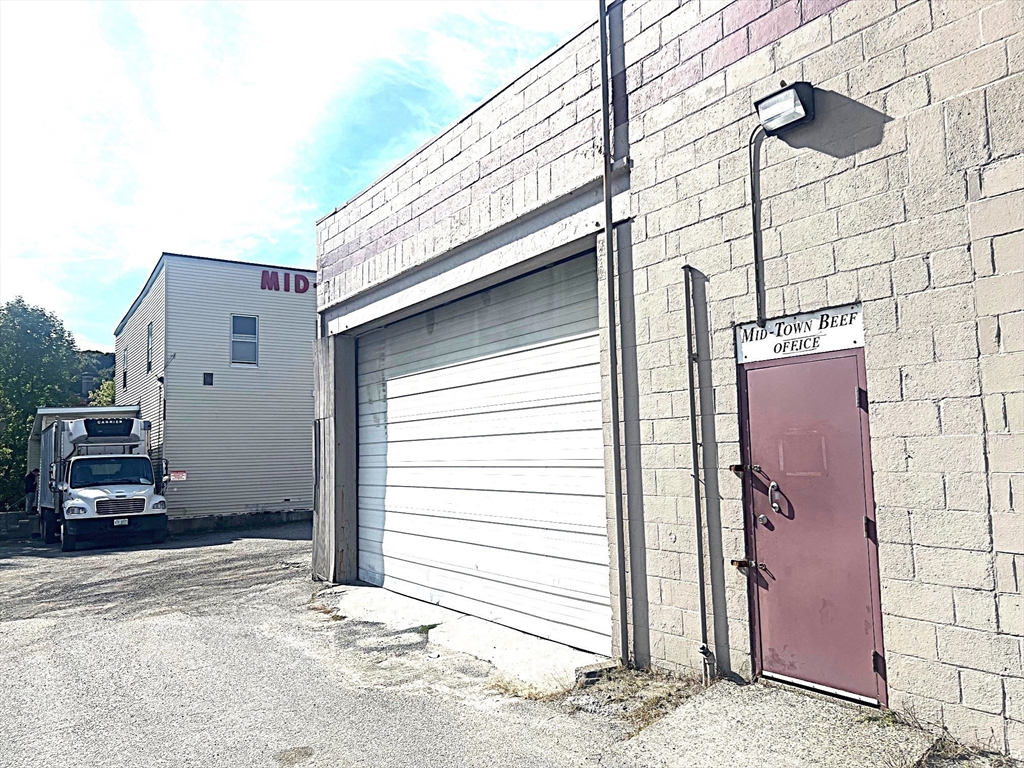 85-87 Water St