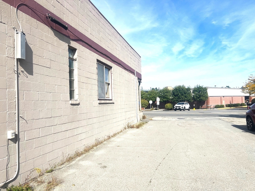 85-87 Water St