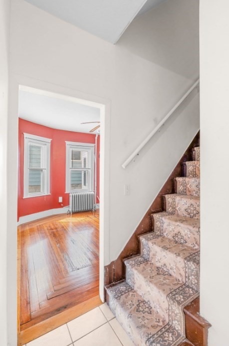 Somerville, Massachusetts 02144, United States, 3 Bedrooms Bedrooms, ,1 BathroomBathrooms,Residential,Active,245409