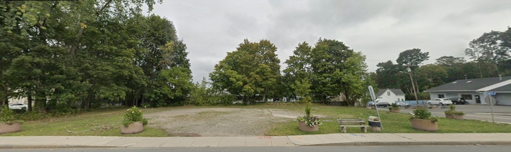 533 N Main St.