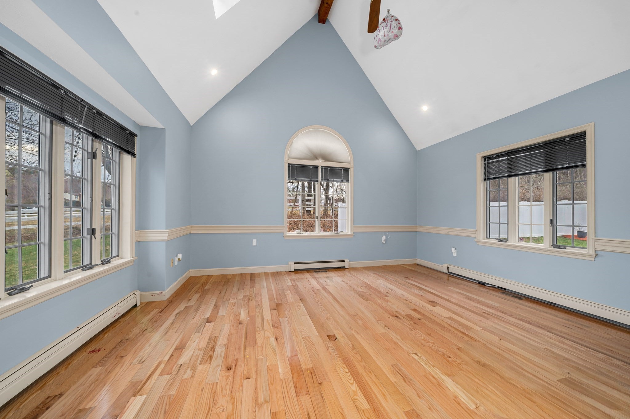 5 Bedros St