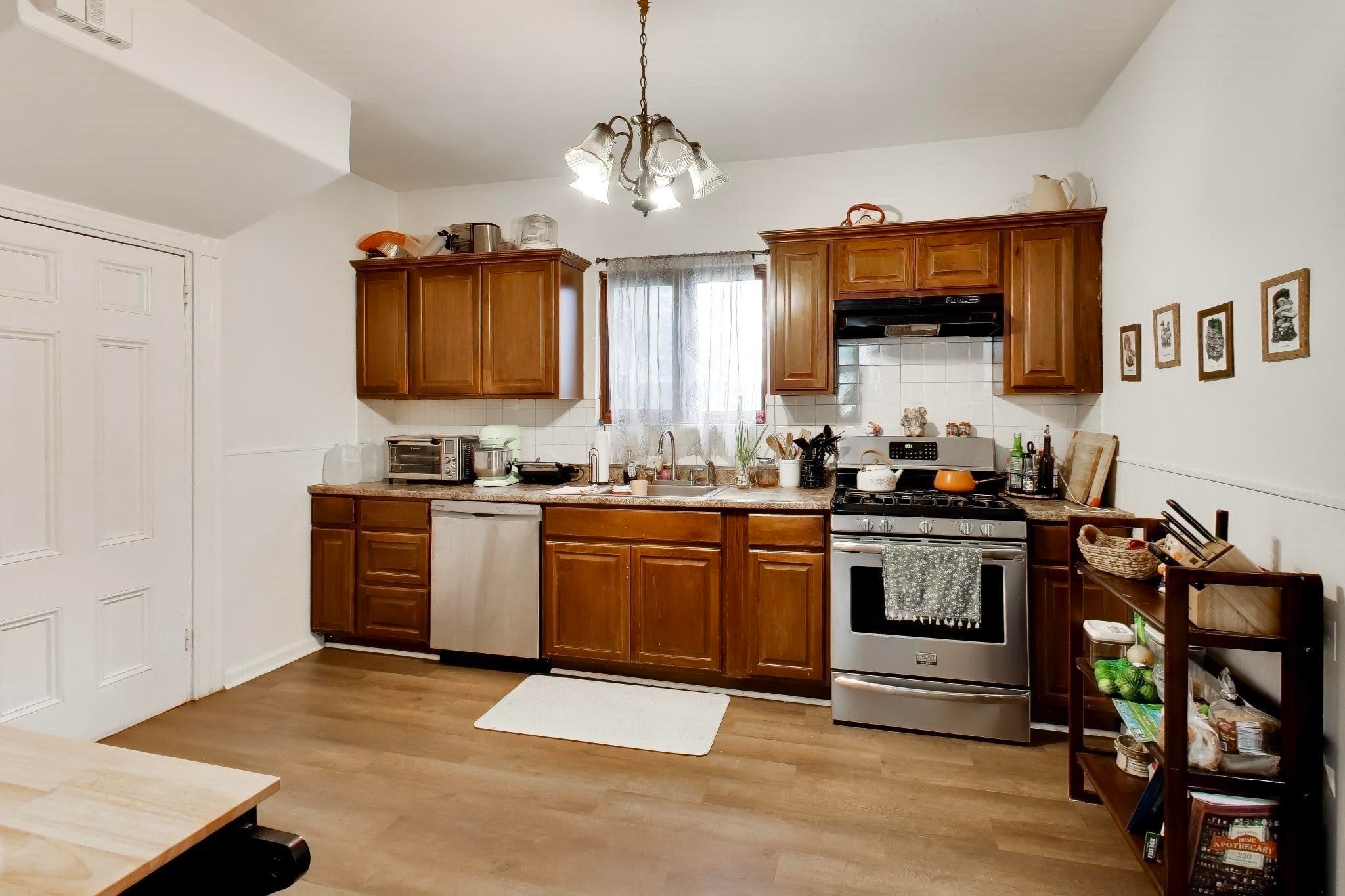 9 Irving St, Everett, MA, 9 Irving St, Everett, MA Photo #8