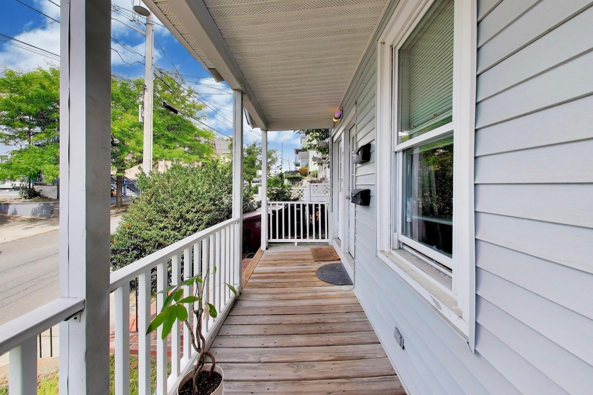 9 Irving St