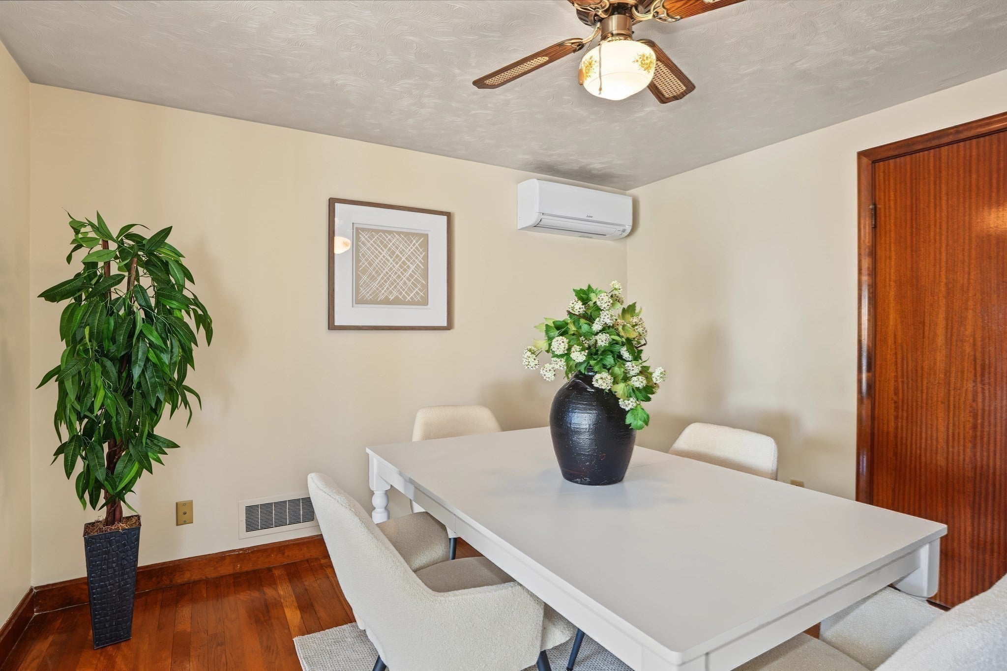 8 Garfield Avenue, Saugus, MA Photo #14