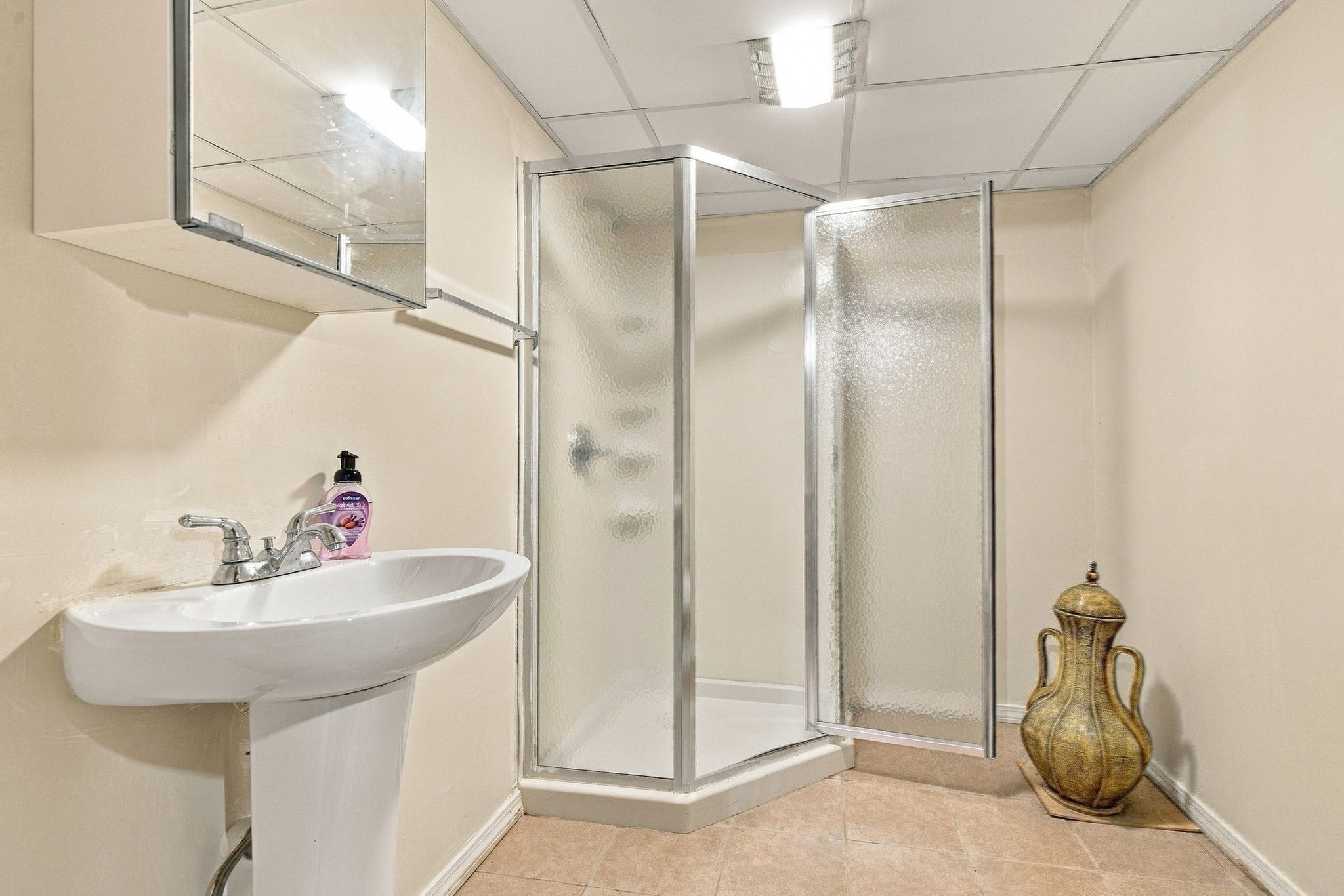 9 Dimock St, Danvers, MA, 9 Dimock St, Danvers, MA Photo #24