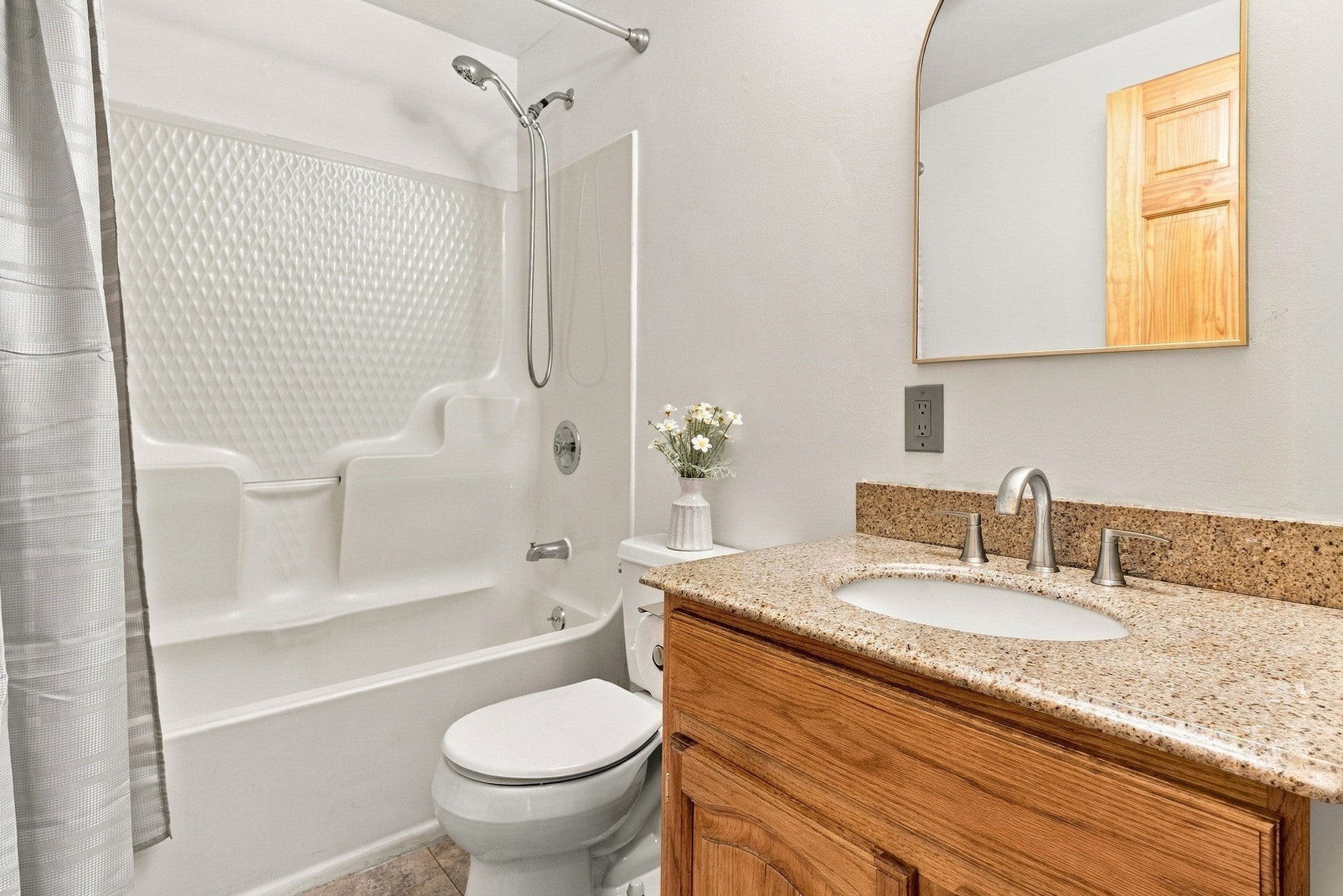 9 Dimock St, Danvers, MA, 9 Dimock St, Danvers, MA Photo #11