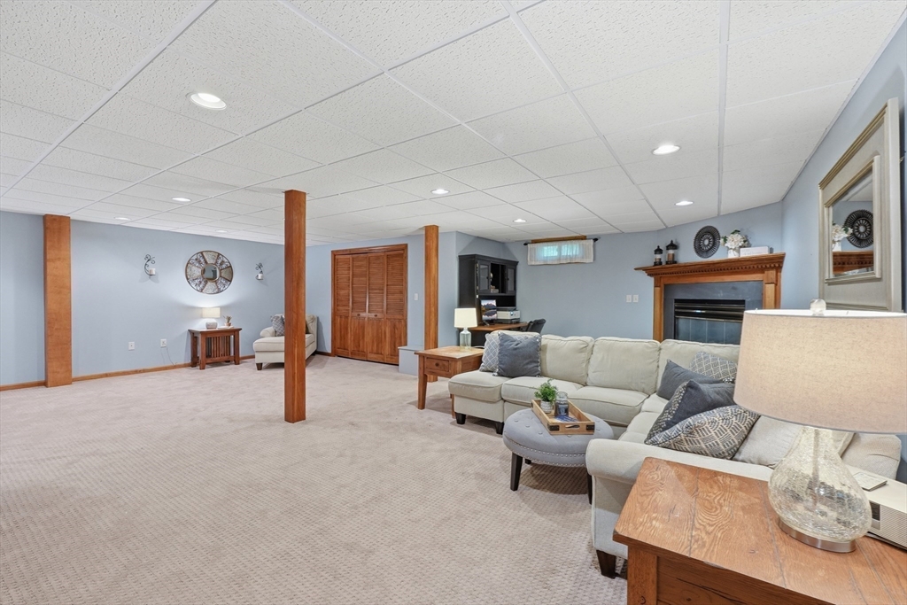 45 Boylston Circle, Shrewsbury, MA, 45 Boylston Circle, Shrewsbury, MA Photo #33