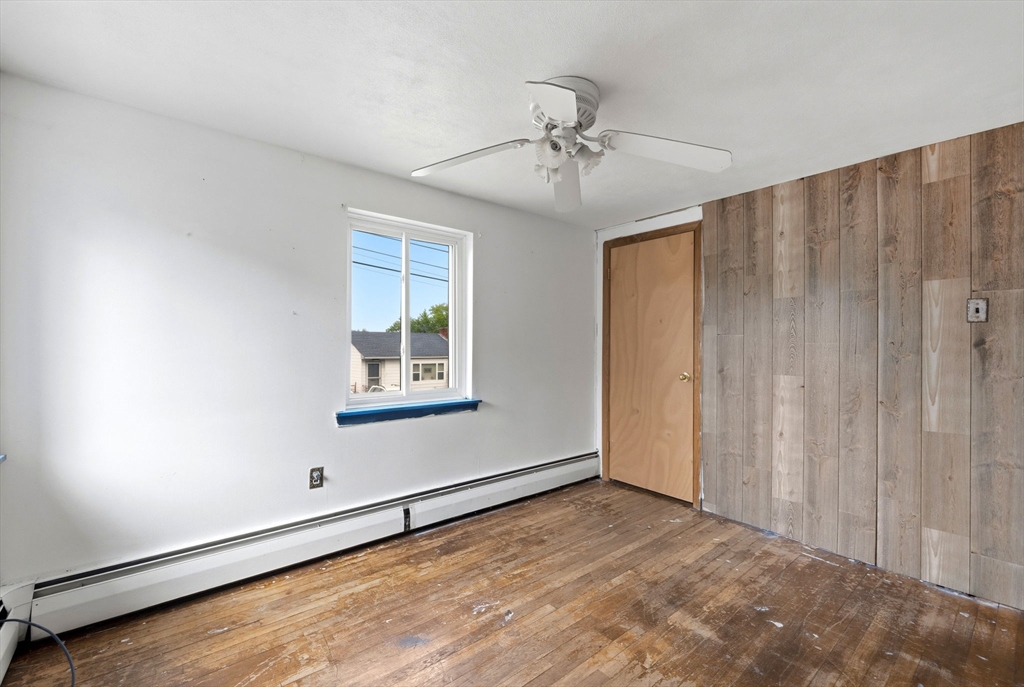 105 Oakwood Ave