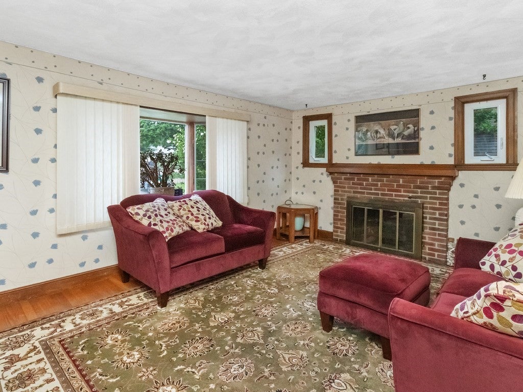 71 Farnum Road, Waltham, MA, 71 Farnum Road, Waltham, MA Photo #8