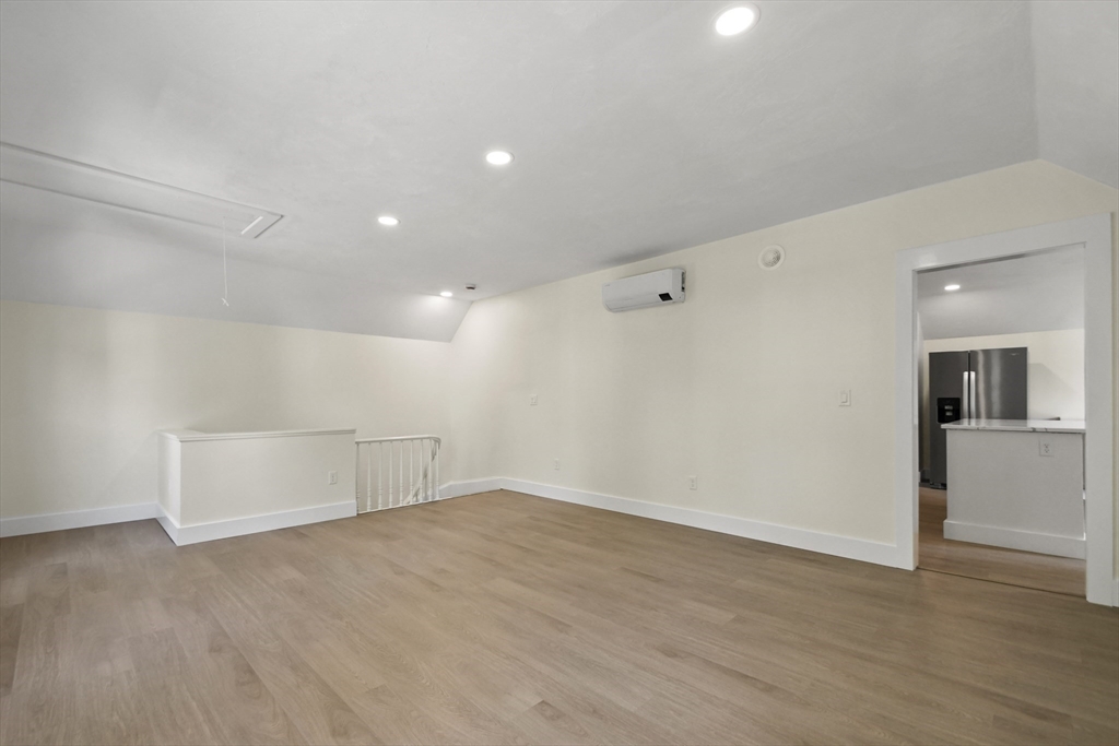 82 Mechanic Street 2